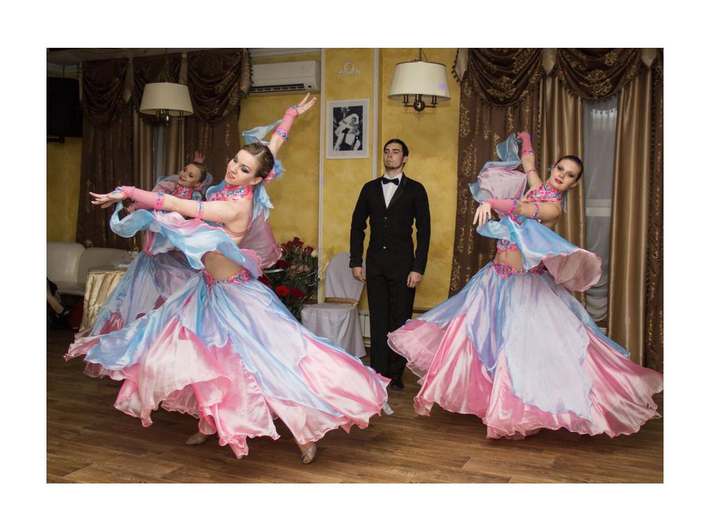 Шоу-балет Black Rose на праздник, пригласить на корпоратив, заказ на мероприятия в Ростове, пригласить на свадьбу, стоимость выступления